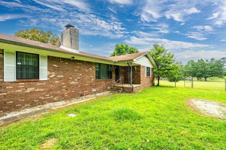 747 Clearcreek Road