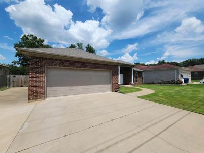1013 Kierre Drive
