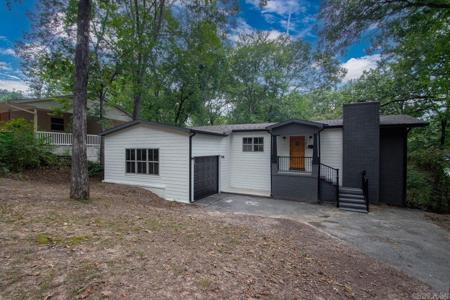 1617 Grove Hill Road