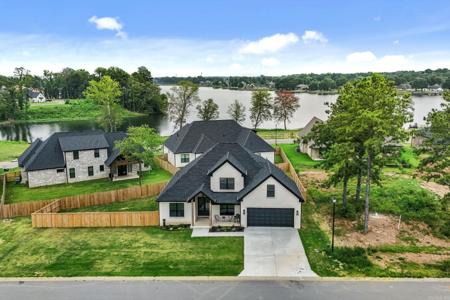 5983 Pelican Place