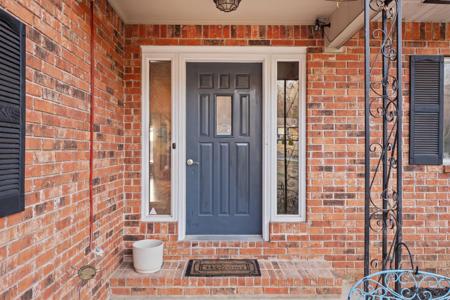 1207 Edgewater Road