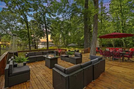 107 Bayshore Cove