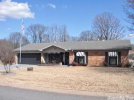 13 Algonkin Place
