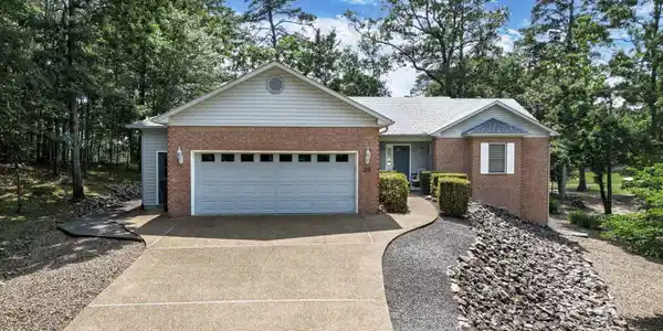 28 Magellan Drive