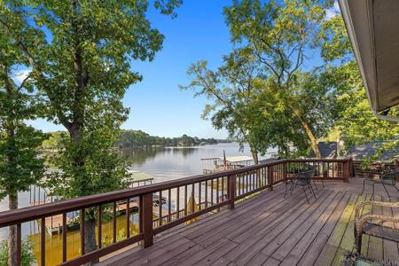 280 Northshore Terrace