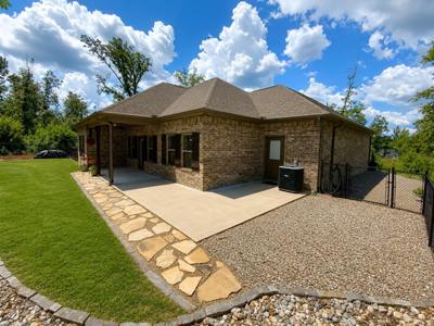 26 Orense Way
