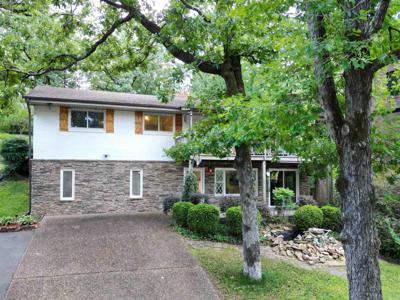 1926 Waterside Drive