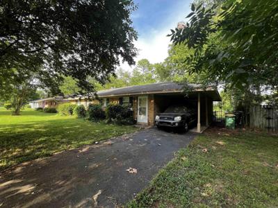 409 Sunnymeade Drive