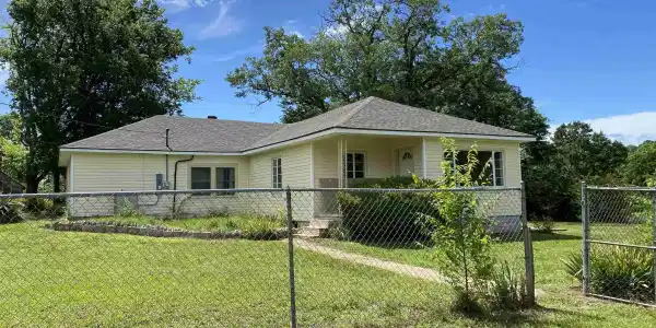 41 Mockingbird Lane