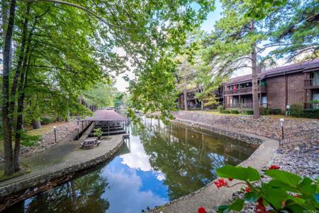 23254 Lakeshore Drive