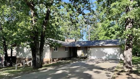 2507 Woodland Bluff Drive