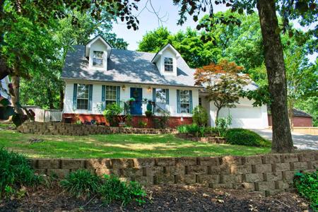 1304 Winbourne Drive