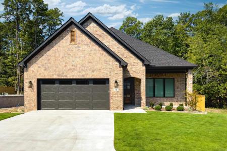 146 Calion Court