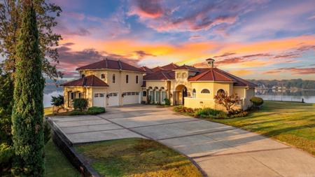 4907 Caribbean W Drive