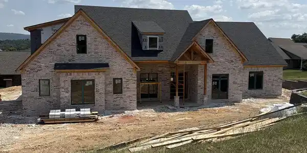 280 Chinook Drive