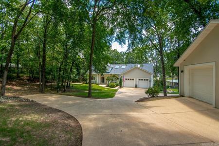 56 STONEGATE SHORES Drive