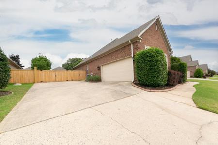 14 Cypress Knee Drive
