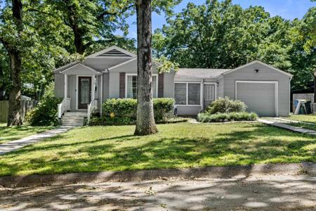 112 Sheridan Road