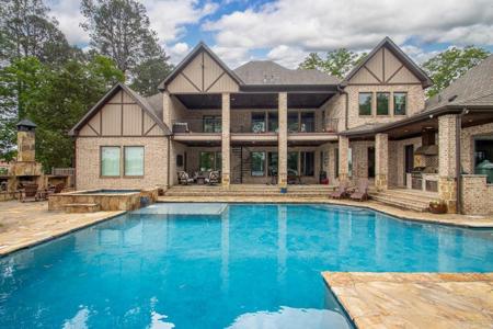 6522 Westminster