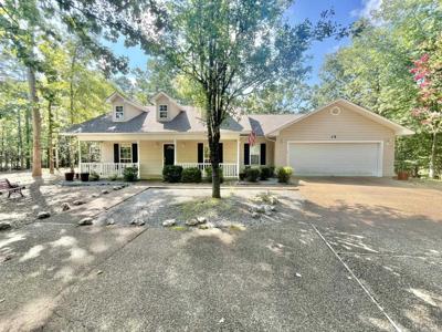 15 Corvera Place