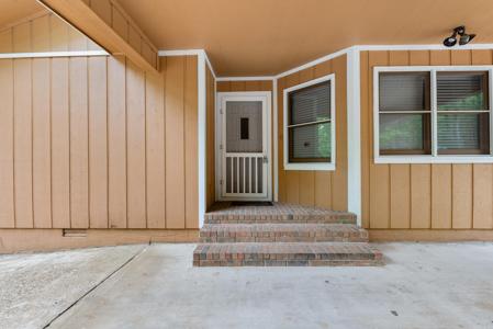 9 Valls Circle