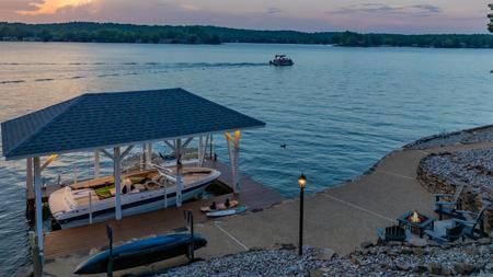 00 Lake Balboa Home, Hot Springs Village, AR