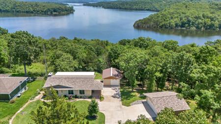 99 Shoreline Drive