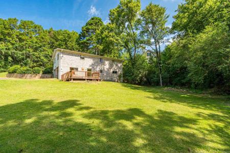 140 Green Acres Terrace