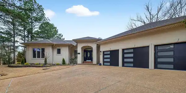 14 Alhaja Lane