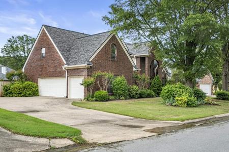 3 Cove Drive