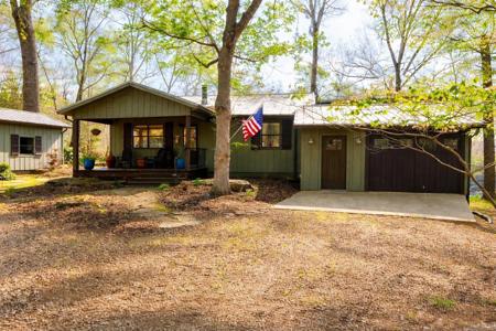 3029 Riverbend Rd