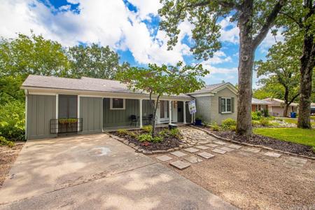 219 Goshen Ave.