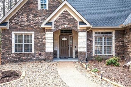16 Gloria Drive