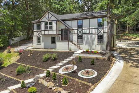 9 Brookfield Cove