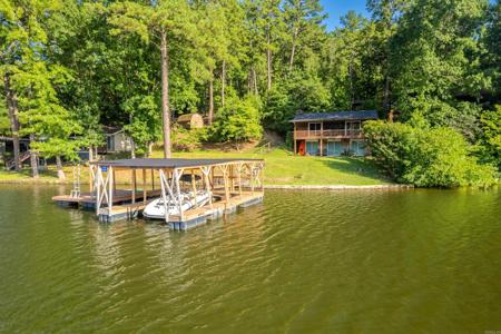240 Lake Harbor Circle