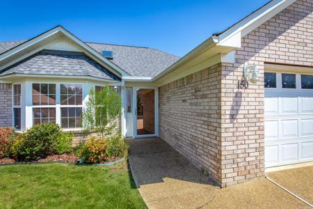 150 Forest View Circle