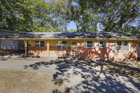 1725 McCain Boulevard