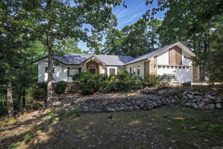 13 Narvaez Way