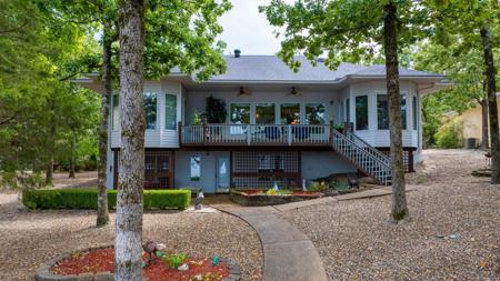 5 Galeon Lane