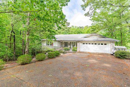 14 Narvaez Way