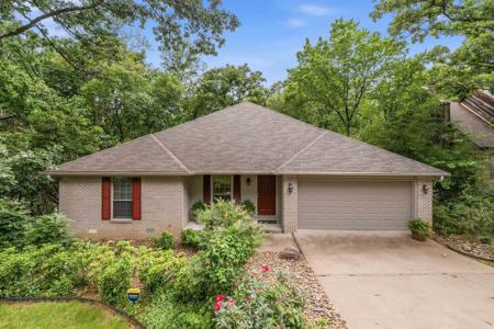 9 E Lake Drive