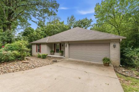 9 E Lake Drive