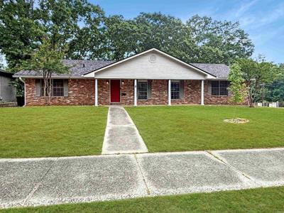 4400 Arlington Drive