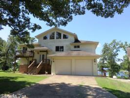 1716 Pleasant Valley