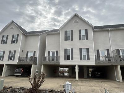 227 Bayshore Cove