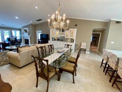 151 Villa Point
