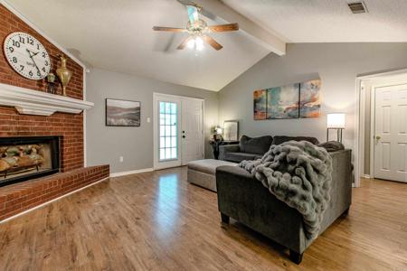 111 Shady Oak Drive
