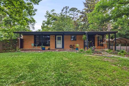 112 Pine Shore Lane