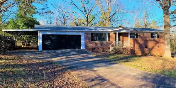 1115 Akers Rd