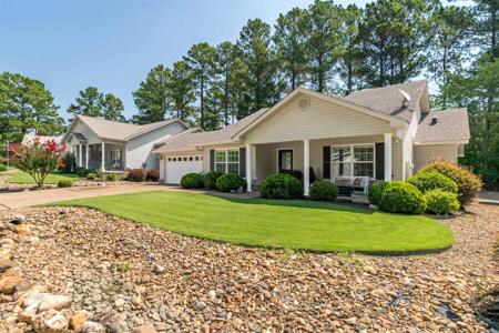 26 Jardin Way